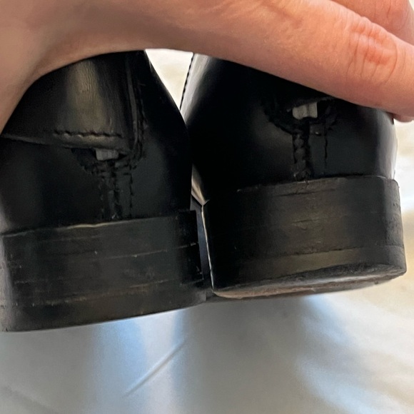 Frye Veronica Back Zip short black leather motorcycle boots, Size 6 - Picture 9 of 15